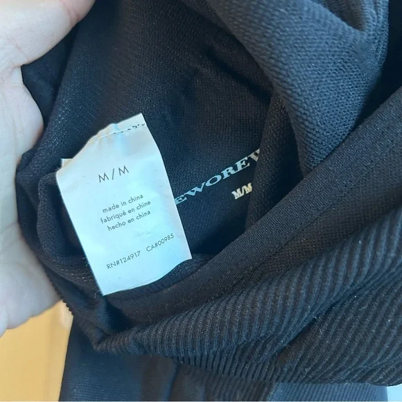 WeWoreWhat Black Ribbed Jumpsuit, NWT, Medium, Stretch - Picture 6 of 9